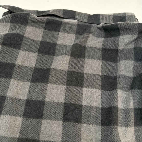 Wrangler RED Plaid Flannel Shirt Men's XXL Gray‎ Black Button Front.      3820 - Picture 8 of 8